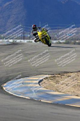 media/Jan-09-2022-SoCal Trackdays (Sun) [[2b1fec8404]]/Turns 9 and 8 (920am)/